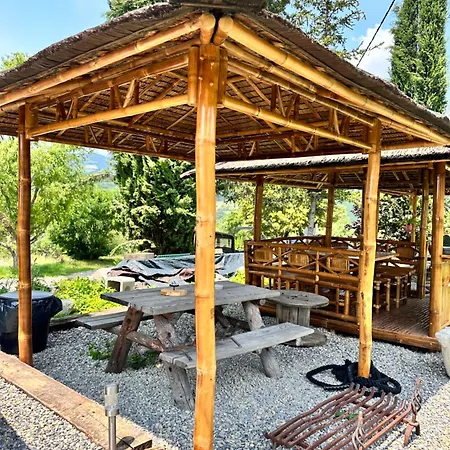 A La Ferme Apartment *