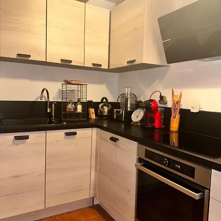 A La Ferme Apartment *